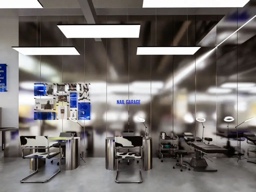 Ink Garage 14 - Manon Design Studio